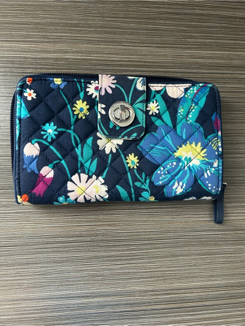 Vera Bradley Turnlock Wallet Midnight Blues Blue Floral Pattern Mint